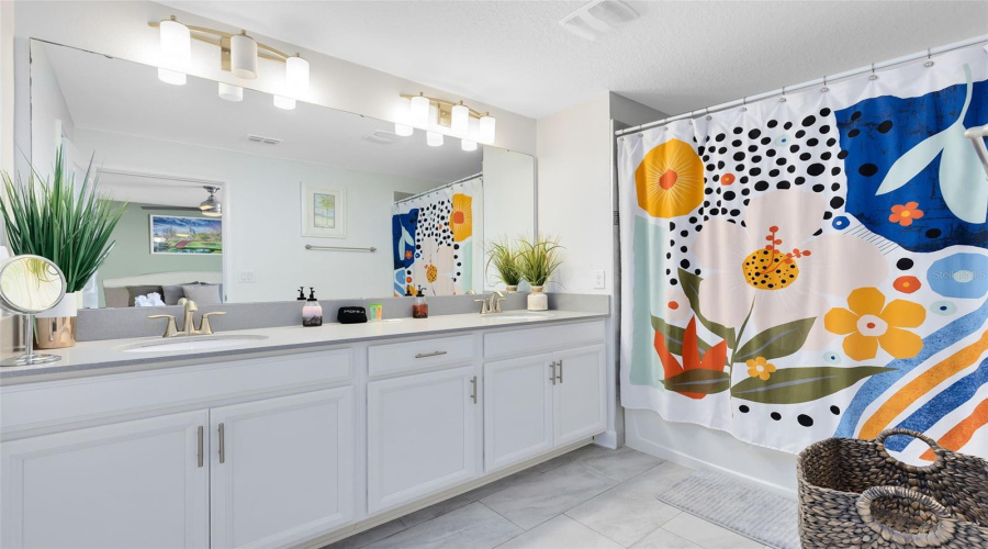 CHAMPIONS GATE, Florida 33896, 5 Bedrooms Bedrooms, ,4 BathroomsBathrooms,Residential,For Sale,SANDBAGGER,0,MFRO6387648