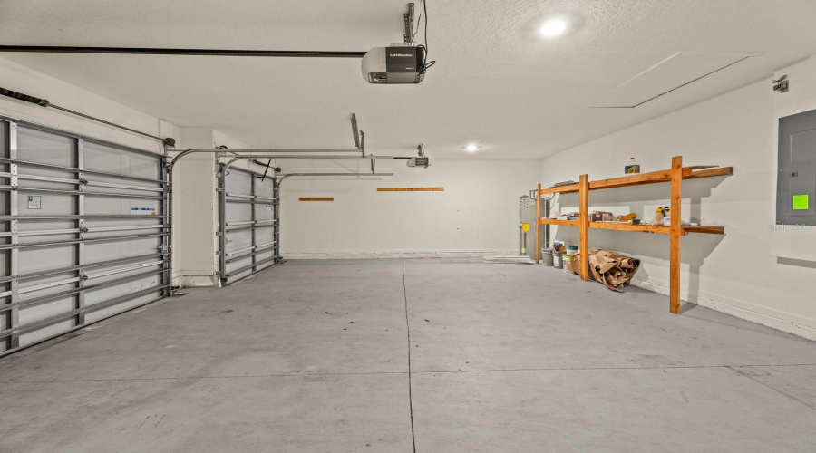 KISSIMMEE, Florida 34746, 4 Bedrooms Bedrooms, ,3 BathroomsBathrooms,Residential,For Sale,LIGHTERKNOT,0,MFRS5145410