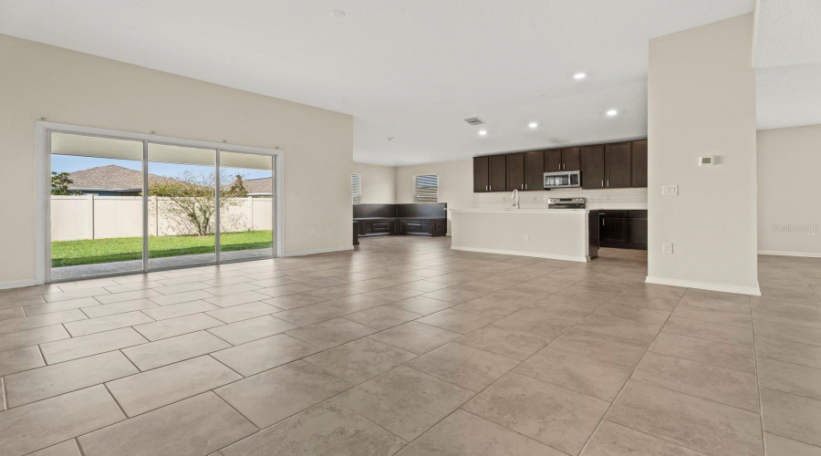 KISSIMMEE, Florida 34746, 4 Bedrooms Bedrooms, ,3 BathroomsBathrooms,Residential,For Sale,LIGHTERKNOT,0,MFRS5145410