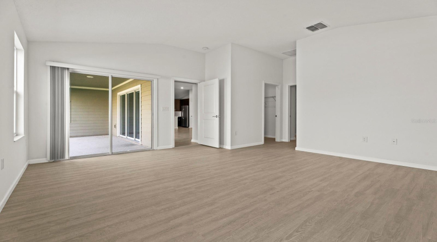 KISSIMMEE, Florida 34746, 4 Bedrooms Bedrooms, ,3 BathroomsBathrooms,Residential,For Sale,LIGHTERKNOT,0,MFRS5145410