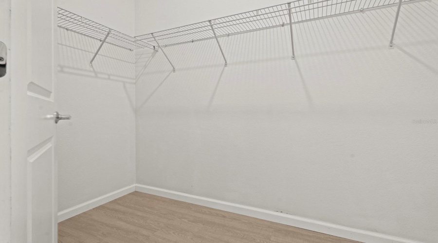 KISSIMMEE, Florida 34746, 4 Bedrooms Bedrooms, ,3 BathroomsBathrooms,Residential,For Sale,LIGHTERKNOT,0,MFRS5145410