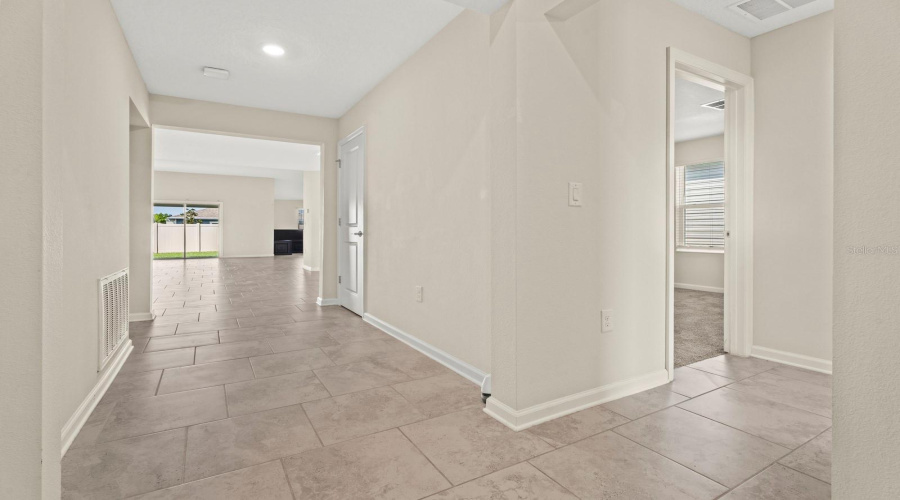 KISSIMMEE, Florida 34746, 4 Bedrooms Bedrooms, ,3 BathroomsBathrooms,Residential,For Sale,LIGHTERKNOT,0,MFRS5145410