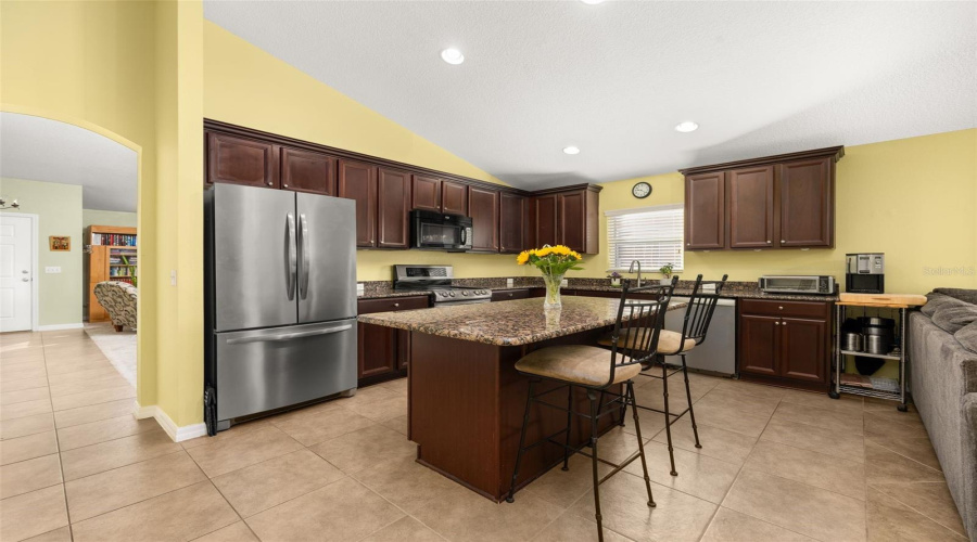 DAVENPORT, Florida 33837, 4 Bedrooms Bedrooms, ,2 BathroomsBathrooms,Residential,For Sale,CORTLAND,0,MFRS5143107