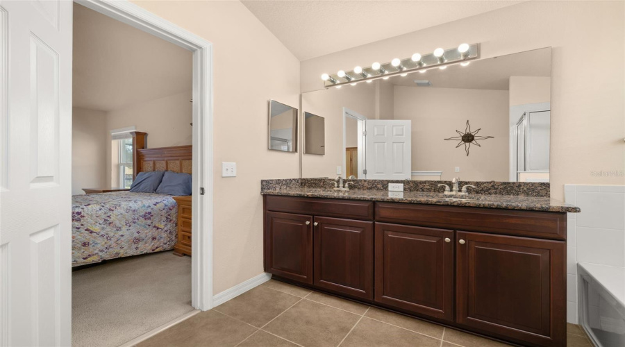 DAVENPORT, Florida 33837, 4 Bedrooms Bedrooms, ,2 BathroomsBathrooms,Residential,For Sale,CORTLAND,0,MFRS5143107