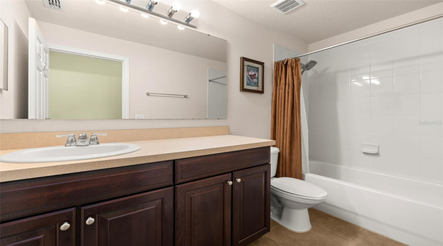 DAVENPORT, Florida 33837, 4 Bedrooms Bedrooms, ,2 BathroomsBathrooms,Residential,For Sale,CORTLAND,0,MFRS5143107