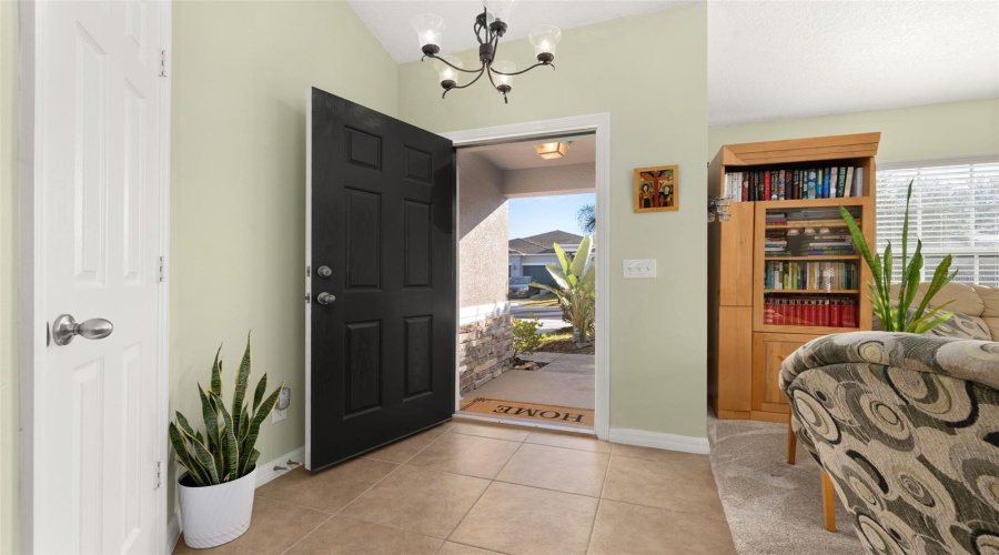 DAVENPORT, Florida 33837, 4 Bedrooms Bedrooms, ,2 BathroomsBathrooms,Residential,For Sale,CORTLAND,0,MFRS5143107