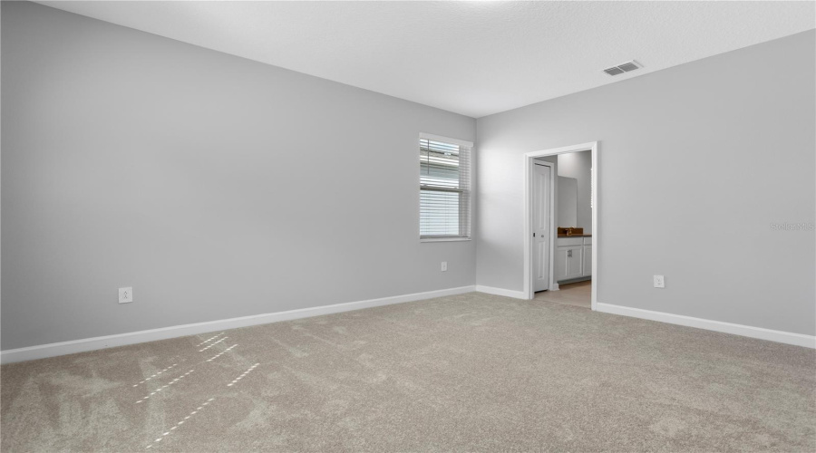 DAVENPORT, Florida 33837, 4 Bedrooms Bedrooms, ,3 BathroomsBathrooms,Residential,For Sale,CAMDEN,0,MFRO6387597