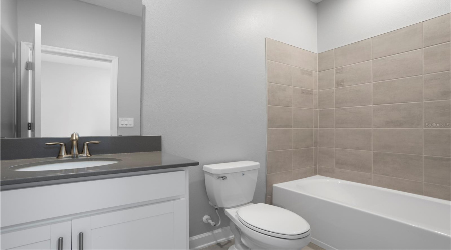 DAVENPORT, Florida 33837, 4 Bedrooms Bedrooms, ,3 BathroomsBathrooms,Residential,For Sale,CAMDEN,0,MFRO6387597