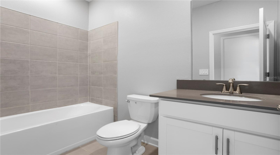 DAVENPORT, Florida 33837, 4 Bedrooms Bedrooms, ,3 BathroomsBathrooms,Residential,For Sale,CAMDEN,0,MFRO6387597