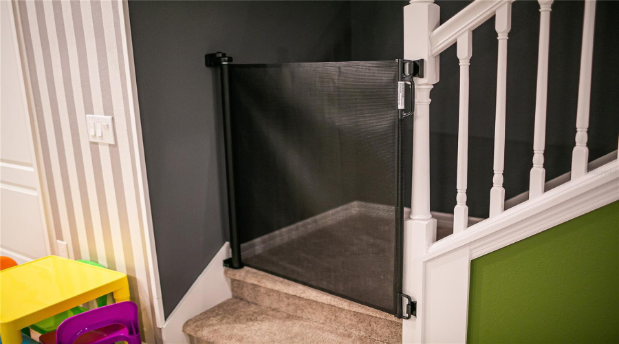 DAVENPORT, Florida 33837, 5 Bedrooms Bedrooms, ,5 BathroomsBathrooms,Residential,For Sale,OAKMOSS,0,MFRO6388379