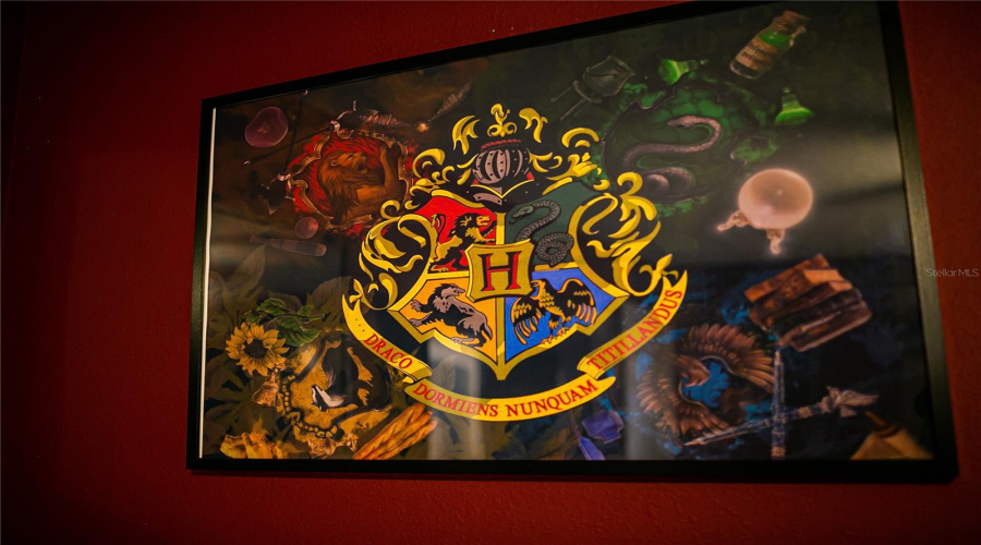 DAVENPORT, Florida 33837, 5 Bedrooms Bedrooms, ,5 BathroomsBathrooms,Residential,For Sale,OAKMOSS,0,MFRO6388379