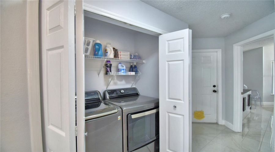 DAVENPORT, Florida 33837, 4 Bedrooms Bedrooms, ,3 BathroomsBathrooms,Residential,For Sale,TIVOLI,0,MFRO6384560