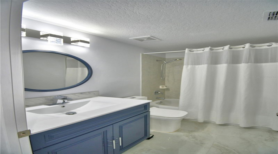 DAVENPORT, Florida 33837, 4 Bedrooms Bedrooms, ,3 BathroomsBathrooms,Residential,For Sale,TIVOLI,0,MFRO6384560