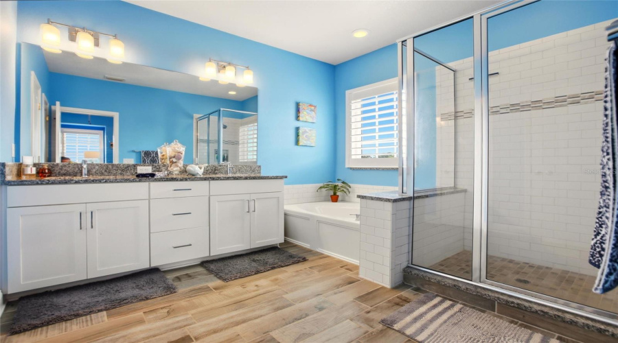 CELEBRATION, Florida 34747, 3 Bedrooms Bedrooms, ,3 BathroomsBathrooms,Residential,For Sale,KIAWAH,0,MFRTB8484295