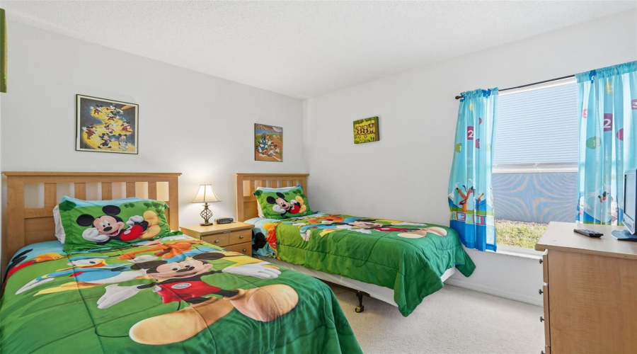 KISSIMMEE, Florida 34747, 5 Bedrooms Bedrooms, ,3 BathroomsBathrooms,Residential,For Sale,SUNRISE KEY,0,MFRTB8458096