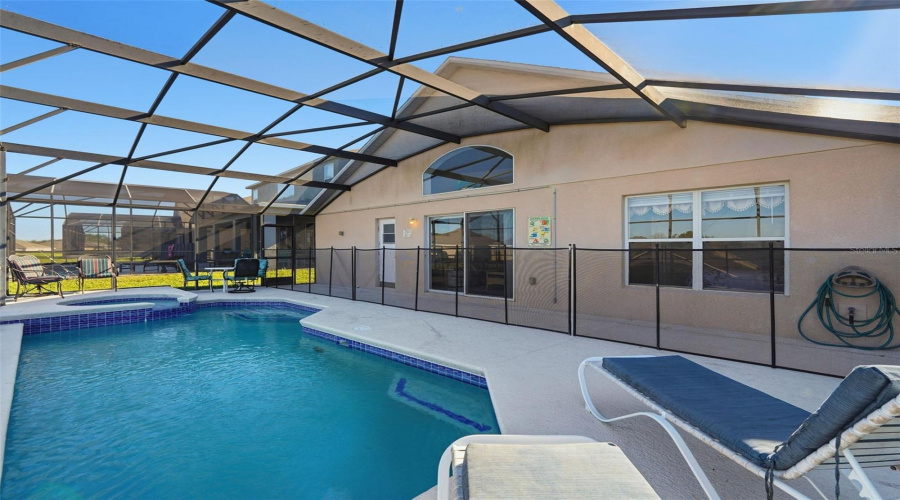 KISSIMMEE, Florida 34747, 5 Bedrooms Bedrooms, ,3 BathroomsBathrooms,Residential,For Sale,SUNRISE KEY,0,MFRTB8458096