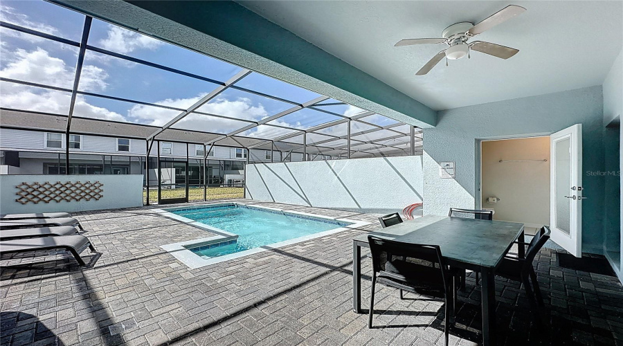 DAVENPORT, Florida 33897, 5 Bedrooms Bedrooms, ,4 BathroomsBathrooms,Residential,For Sale,LAVA TREE,0,MFRS5144197