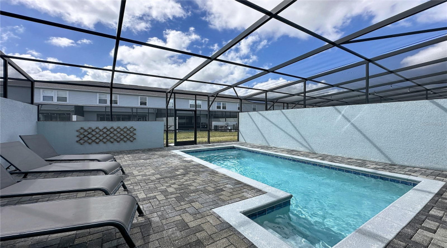 DAVENPORT, Florida 33897, 5 Bedrooms Bedrooms, ,4 BathroomsBathrooms,Residential,For Sale,LAVA TREE,0,MFRS5144197