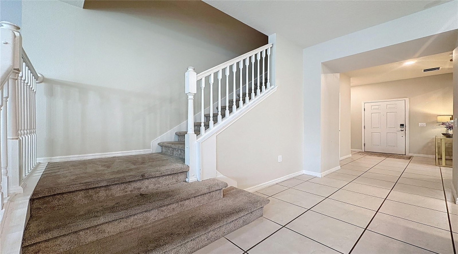 DAVENPORT, Florida 33897, 5 Bedrooms Bedrooms, ,4 BathroomsBathrooms,Residential,For Sale,LAVA TREE,0,MFRS5144197