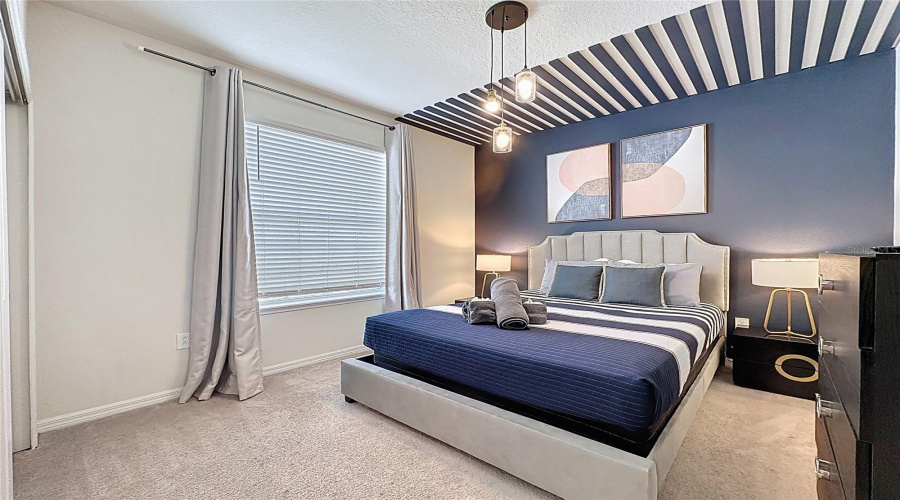 DAVENPORT, Florida 33897, 5 Bedrooms Bedrooms, ,4 BathroomsBathrooms,Residential,For Sale,LAVA TREE,0,MFRS5144197