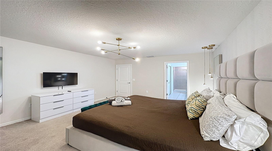 DAVENPORT, Florida 33897, 5 Bedrooms Bedrooms, ,4 BathroomsBathrooms,Residential,For Sale,LAVA TREE,0,MFRS5144197