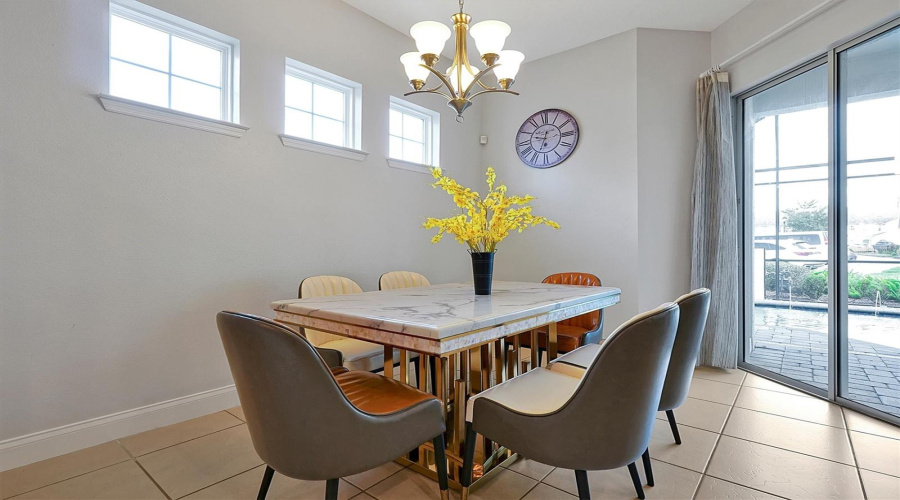 DAVENPORT, Florida 33896, 5 Bedrooms Bedrooms, ,2 BathroomsBathrooms,Residential,For Sale,CAPTIVA,0,MFRO6389046