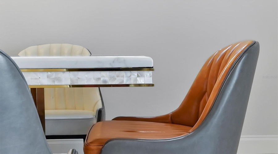 DAVENPORT, Florida 33896, 5 Bedrooms Bedrooms, ,2 BathroomsBathrooms,Residential,For Sale,CAPTIVA,0,MFRO6389046