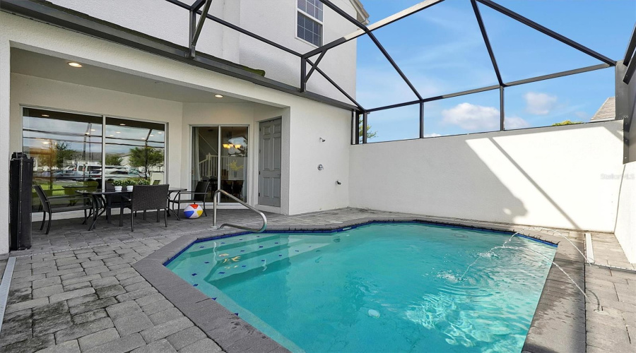 DAVENPORT, Florida 33896, 5 Bedrooms Bedrooms, ,2 BathroomsBathrooms,Residential,For Sale,CAPTIVA,0,MFRO6389046