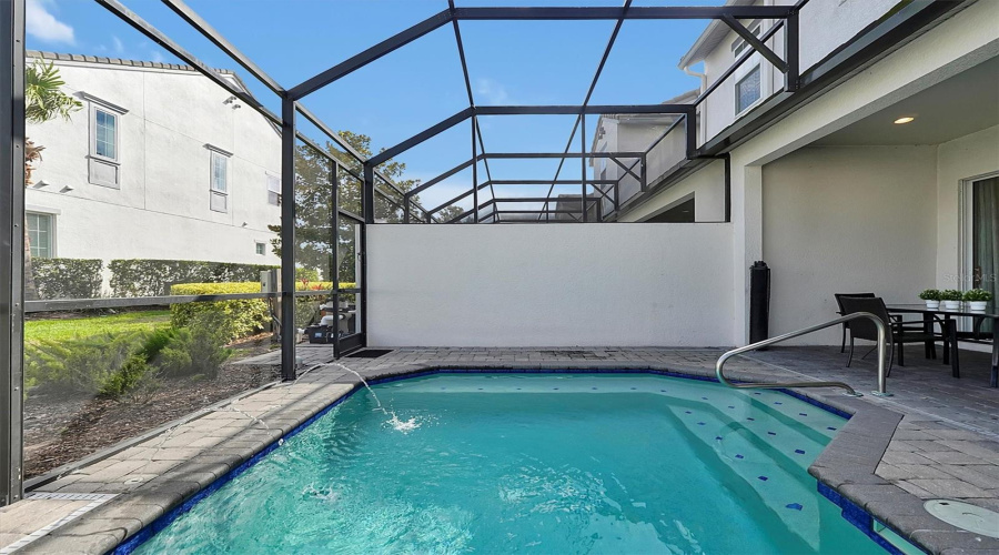 DAVENPORT, Florida 33896, 5 Bedrooms Bedrooms, ,2 BathroomsBathrooms,Residential,For Sale,CAPTIVA,0,MFRO6389046