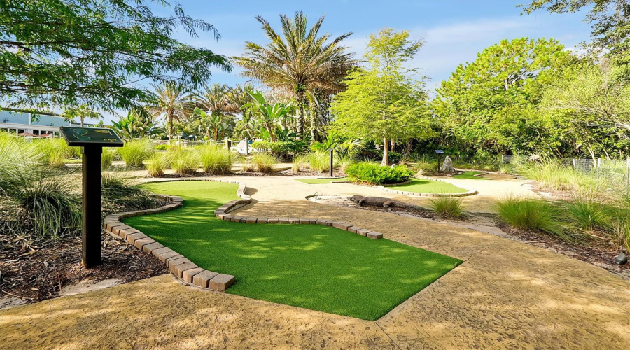 DAVENPORT, Florida 33896, 5 Bedrooms Bedrooms, ,2 BathroomsBathrooms,Residential,For Sale,CAPTIVA,0,MFRO6389046