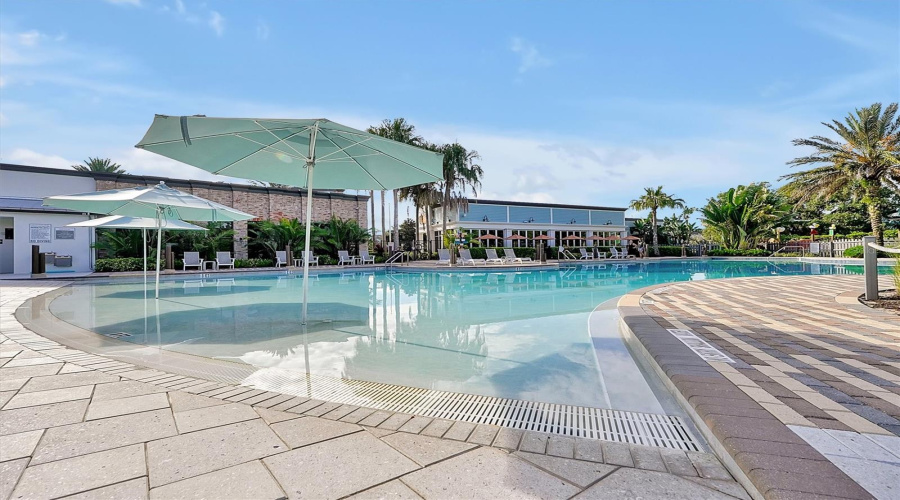 DAVENPORT, Florida 33896, 5 Bedrooms Bedrooms, ,2 BathroomsBathrooms,Residential,For Sale,CAPTIVA,0,MFRO6389046