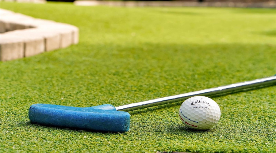 DAVENPORT, Florida 33896, 5 Bedrooms Bedrooms, ,2 BathroomsBathrooms,Residential,For Sale,CAPTIVA,0,MFRO6389046