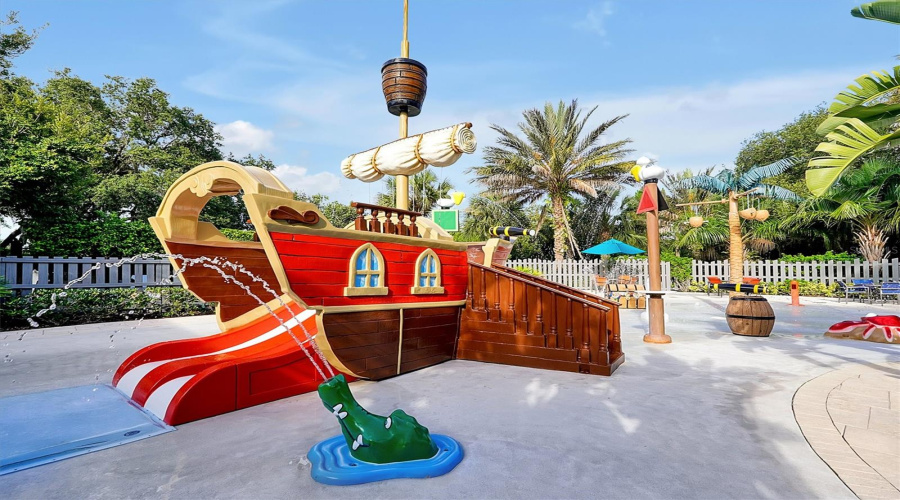 DAVENPORT, Florida 33896, 5 Bedrooms Bedrooms, ,2 BathroomsBathrooms,Residential,For Sale,CAPTIVA,0,MFRO6389046