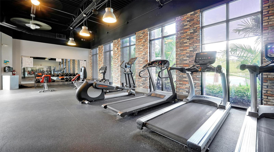 DAVENPORT, Florida 33896, 5 Bedrooms Bedrooms, ,2 BathroomsBathrooms,Residential,For Sale,CAPTIVA,0,MFRO6389046