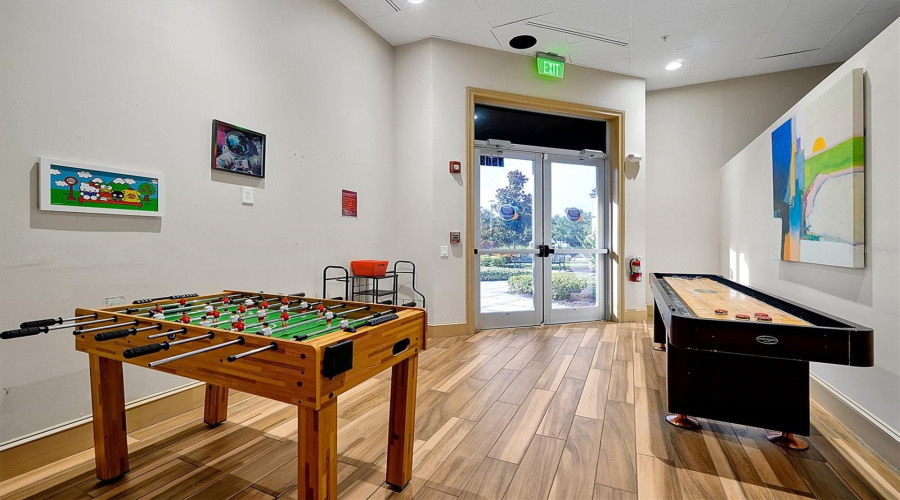 DAVENPORT, Florida 33896, 5 Bedrooms Bedrooms, ,2 BathroomsBathrooms,Residential,For Sale,CAPTIVA,0,MFRO6389046