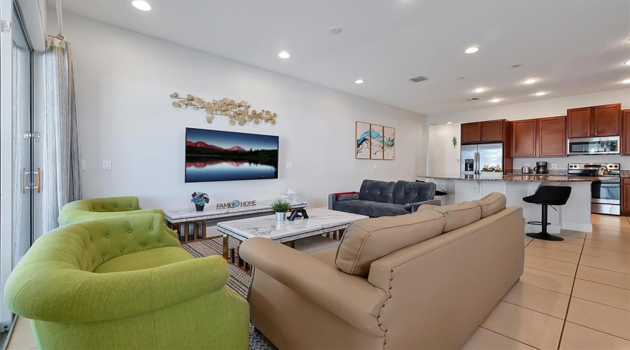 DAVENPORT, Florida 33896, 5 Bedrooms Bedrooms, ,2 BathroomsBathrooms,Residential,For Sale,CAPTIVA,0,MFRO6389046