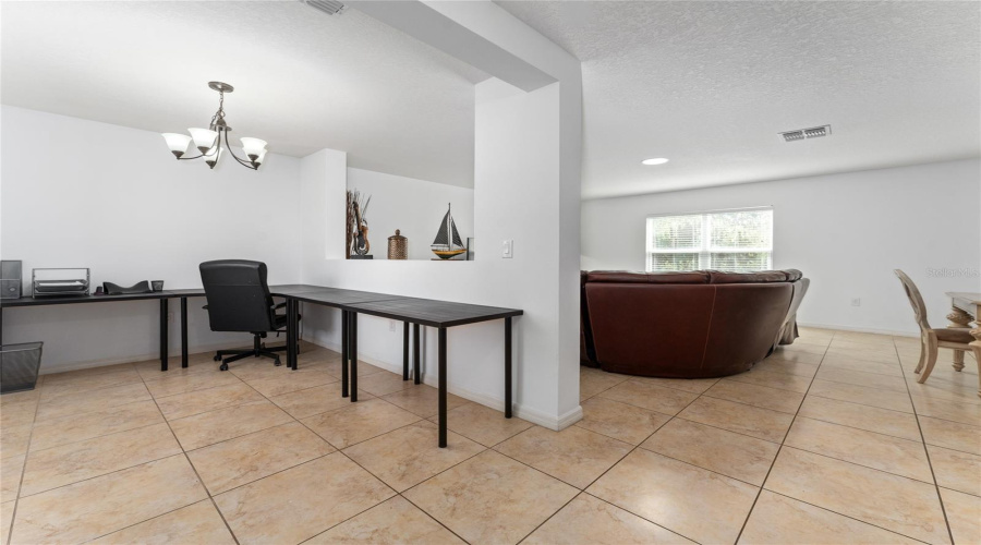 KISSIMMEE, Florida 34746, 3 Bedrooms Bedrooms, ,2 BathroomsBathrooms,Residential,For Sale,BLUE DIAMOND,0,MFRO6387480