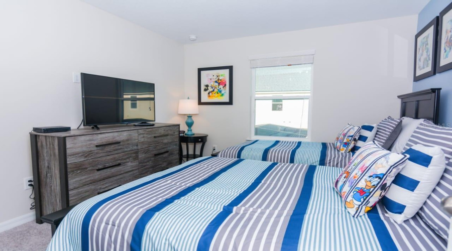 KISSIMMEE, Florida 34747, 4 Bedrooms Bedrooms, ,4 BathroomsBathrooms,Residential,For Sale,CAREY PALM,0,MFRTB8482952