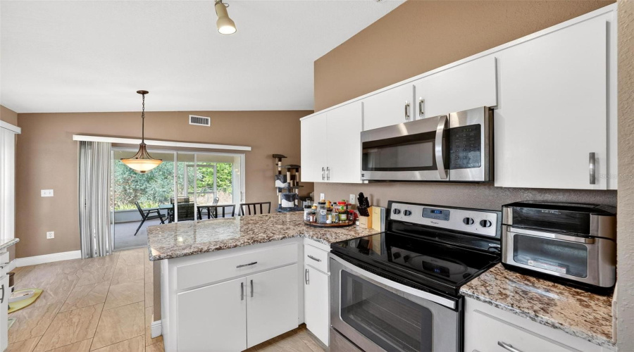 DAVENPORT, Florida 33837, 3 Bedrooms Bedrooms, ,2 BathroomsBathrooms,Residential,For Sale,ASHLEY,0,MFRO6389262