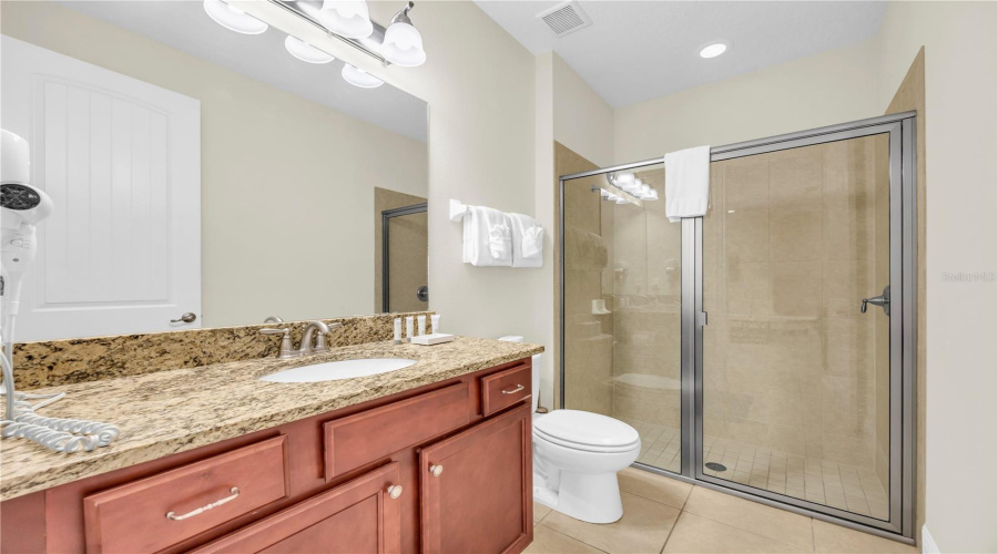 KISSIMMEE, Florida 34747, 8 Bedrooms Bedrooms, ,7 BathroomsBathrooms,Residential,For Sale,LASSO,0,MFRO6389237