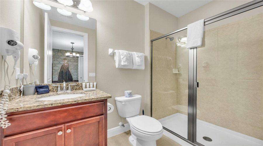 KISSIMMEE, Florida 34747, 8 Bedrooms Bedrooms, ,7 BathroomsBathrooms,Residential,For Sale,LASSO,0,MFRO6389237