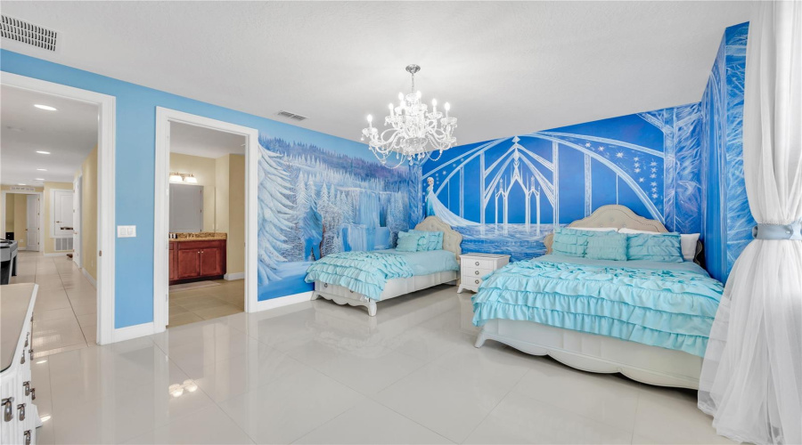 KISSIMMEE, Florida 34747, 8 Bedrooms Bedrooms, ,7 BathroomsBathrooms,Residential,For Sale,LASSO,0,MFRO6389237