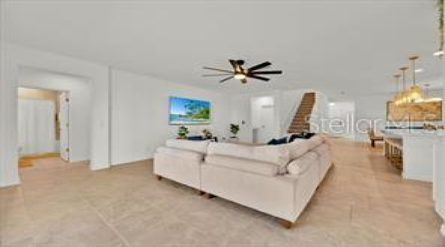 DAVENPORT, Florida 33837, 6 Bedrooms Bedrooms, ,4 BathroomsBathrooms,Residential,For Sale,HAMLET,0,MFRO6388415