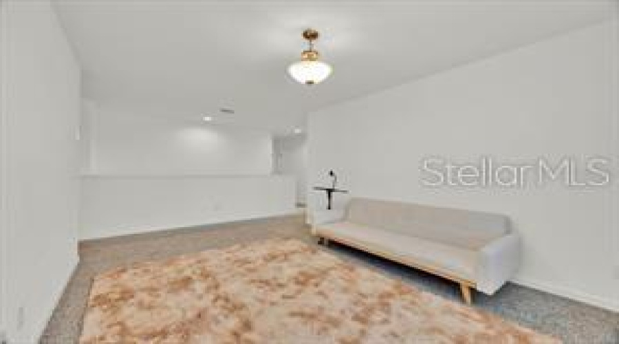 DAVENPORT, Florida 33837, 6 Bedrooms Bedrooms, ,4 BathroomsBathrooms,Residential,For Sale,HAMLET,0,MFRO6388415