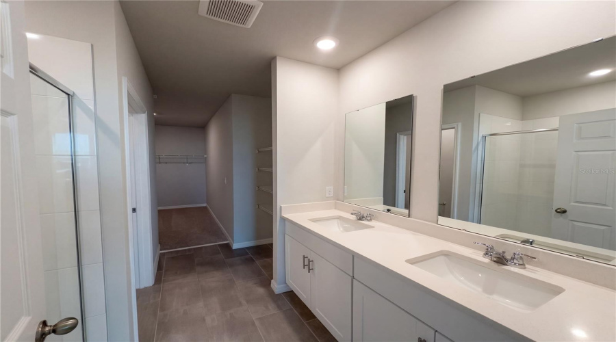 DAVENPORT, Florida 33897, 4 Bedrooms Bedrooms, ,2 BathroomsBathrooms,Residential,For Sale,BELLA VISTA,0,MFRO6389378