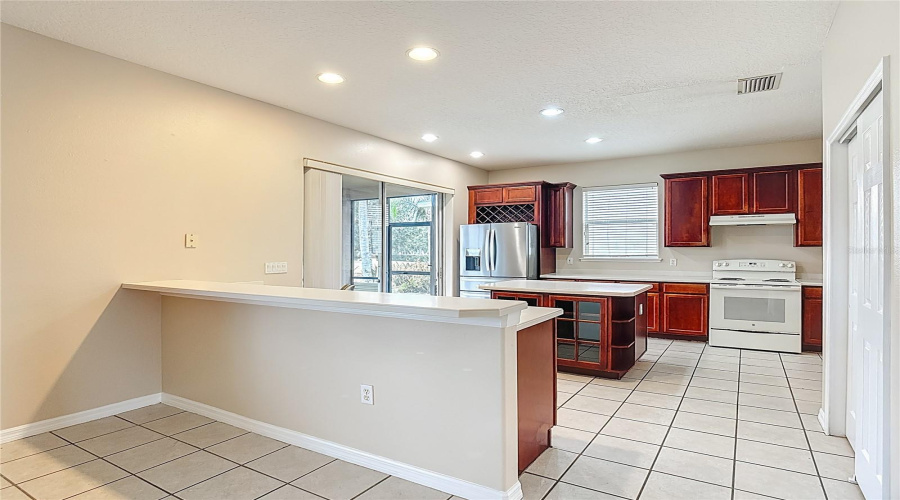 KISSIMMEE, Florida 34746, 3 Bedrooms Bedrooms, ,2 BathroomsBathrooms,Residential,For Sale,EAGLE EYE,0,MFRO6389360