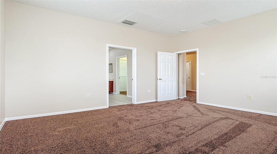 KISSIMMEE, Florida 34746, 3 Bedrooms Bedrooms, ,2 BathroomsBathrooms,Residential,For Sale,EAGLE EYE,0,MFRO6389360