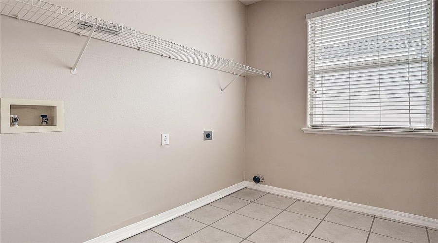 KISSIMMEE, Florida 34746, 3 Bedrooms Bedrooms, ,2 BathroomsBathrooms,Residential,For Sale,EAGLE EYE,0,MFRO6389360