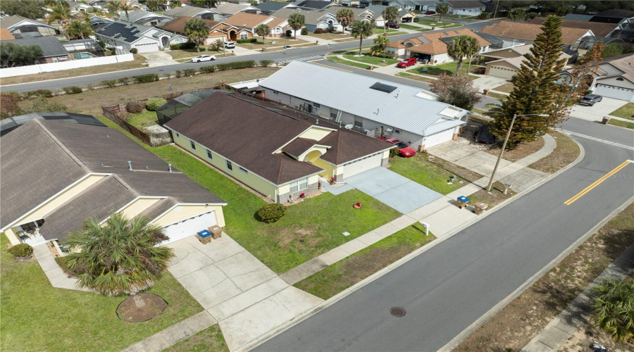 KISSIMMEE, Florida 34747, 4 Bedrooms Bedrooms, ,3 BathroomsBathrooms,Residential,For Sale,ROARING CREEK,0,MFRO6389502