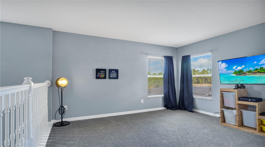 DAVENPORT, Florida 33837, 6 Bedrooms Bedrooms, ,4 BathroomsBathrooms,Residential,For Sale,ORANGE COSMOS,0,MFRP4938091